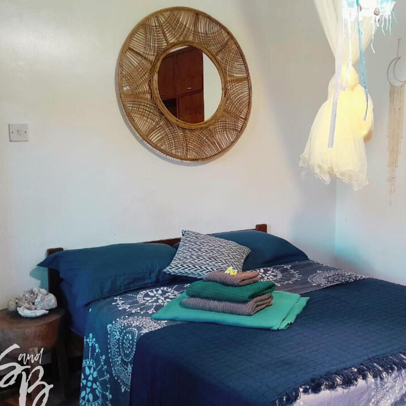 Lakaz Metiss Arobaz Apartment บลู เบย์ ภายนอก รูปภาพ