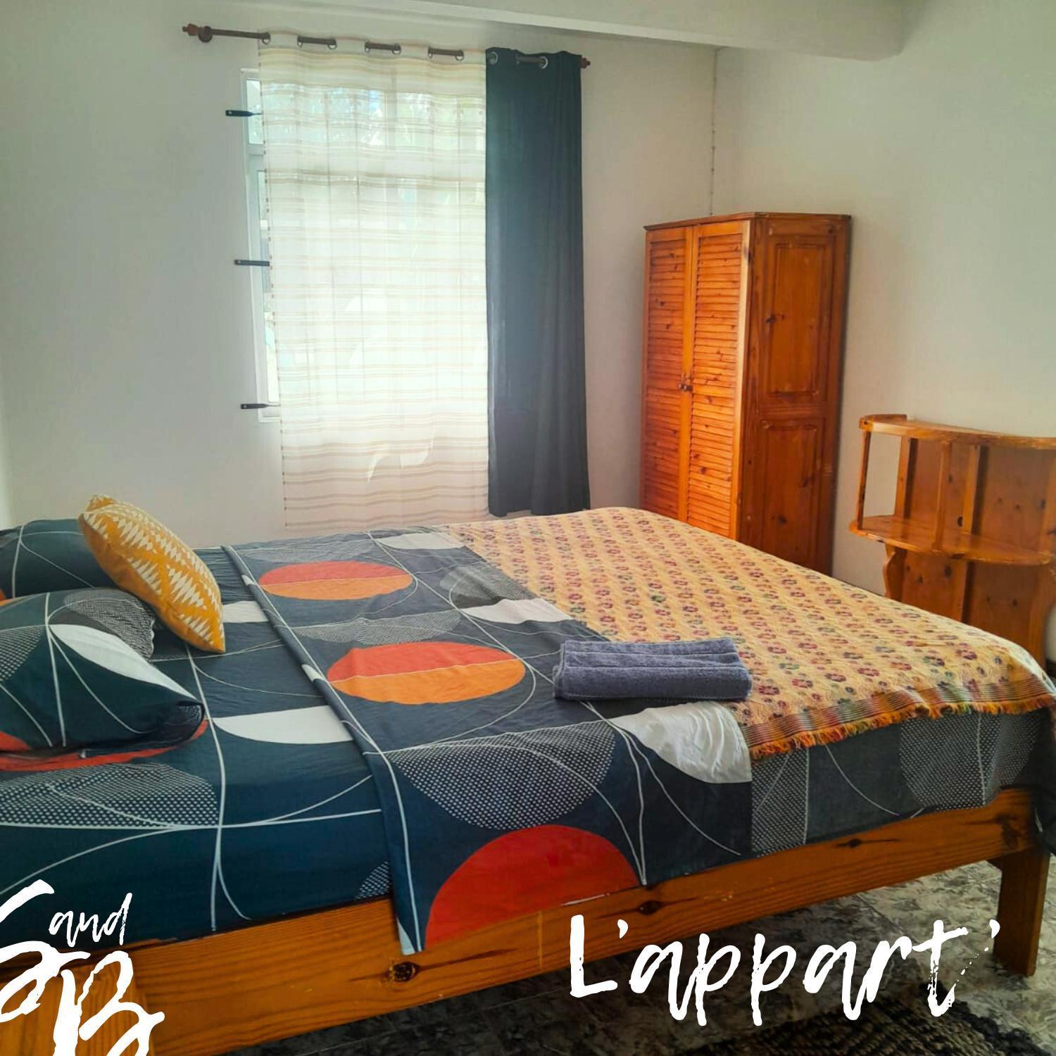 Lakaz Metiss Arobaz Apartment บลู เบย์ ภายนอก รูปภาพ